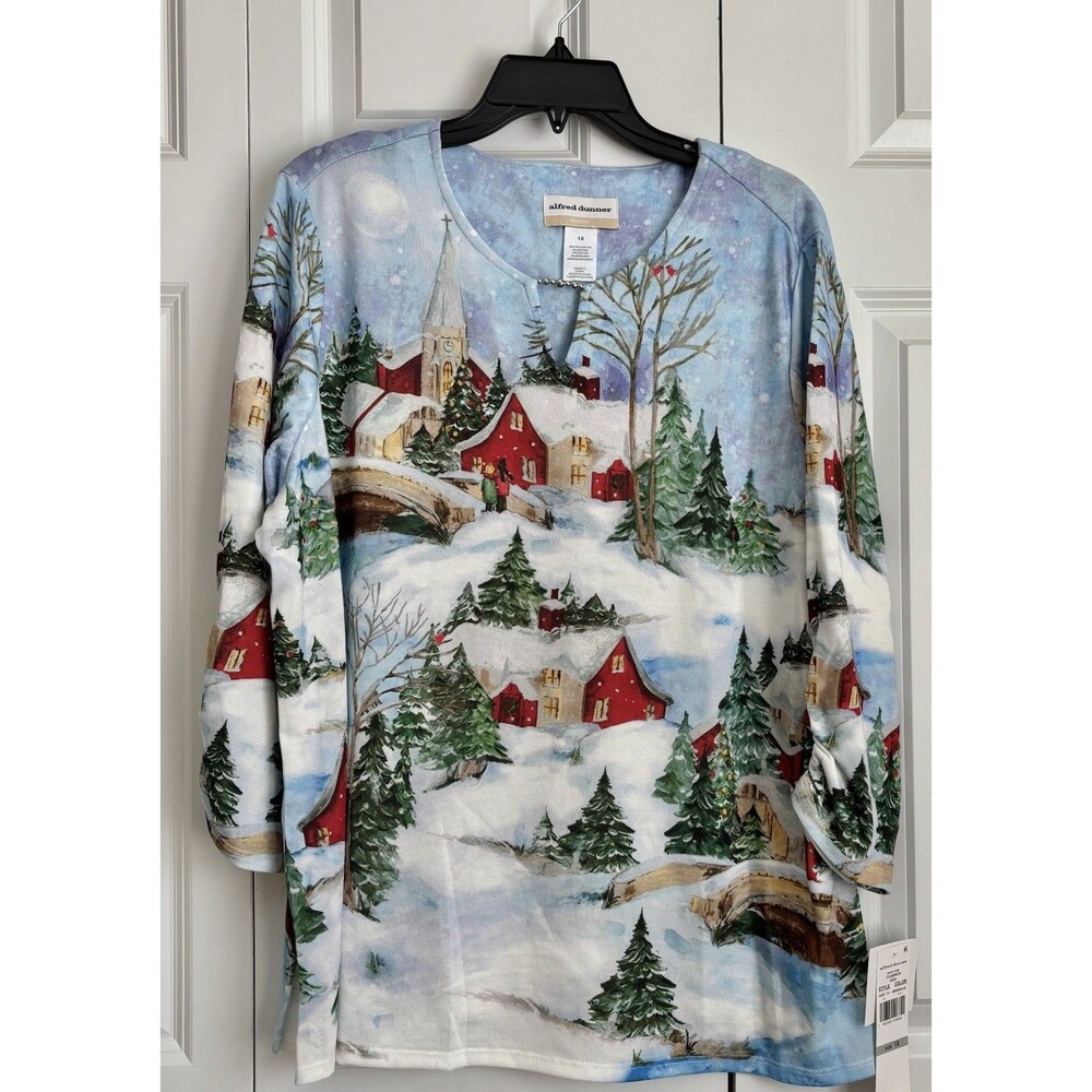 ALFRED DUNNER WOMEN'S TOP CLASSICS VILLAGE SCENE CHRISTMAS SPLIT NECK 3/4 RUCHED